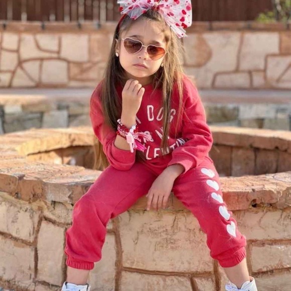 Grayson Threads Fleece Red W/Hearts Jogger Pant/Sweatshirt Set. Size XS (4/5) - Picture 16 of 16